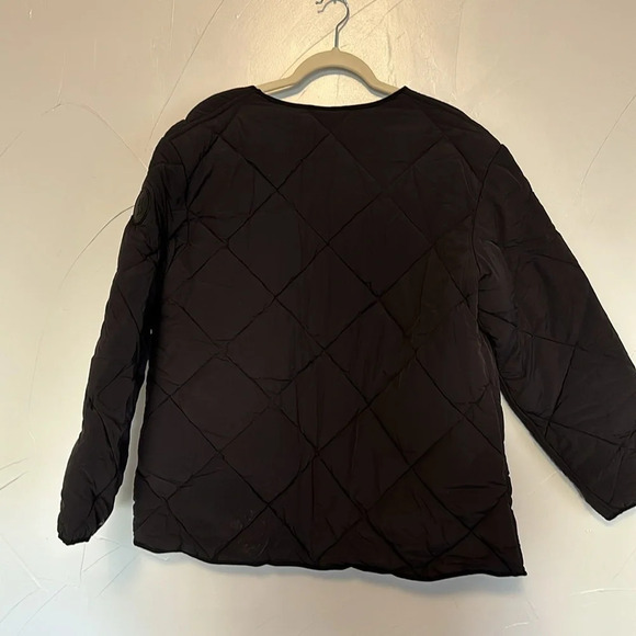 Sweaty Betty On The Move Quilted Jacket Black Puffer NWT L - Picture 9 of 9